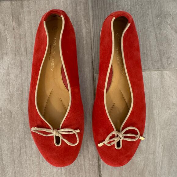 Unity In Diversity Red Suede Ballet Comfort Shoe Womens Size 38/ US 7/7.5 - Picture 1 of 11